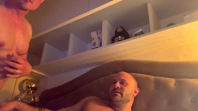 Ares337 webcam model stream image