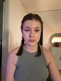 MaribelRiver webcam model stream image