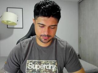 Wext webcam model stream image