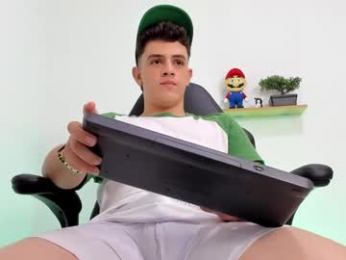 mikecooper_ webcam model stream image