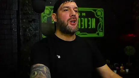 LexHardy webcam model stream image