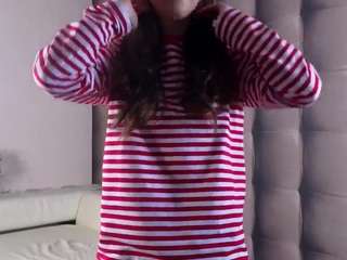 odelyncrumbley webcam model stream image