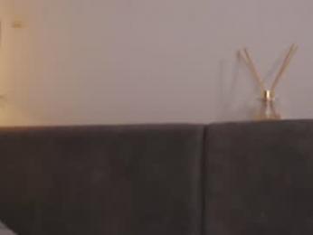 littlee_sophi_ webcam model stream image