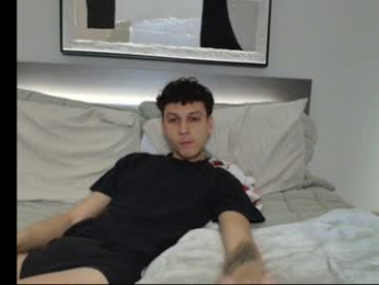 taylorcamz webcam model stream image