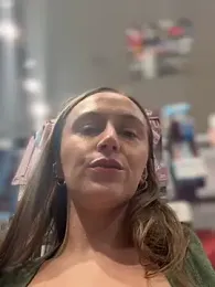 lunagirl13 webcam model stream image