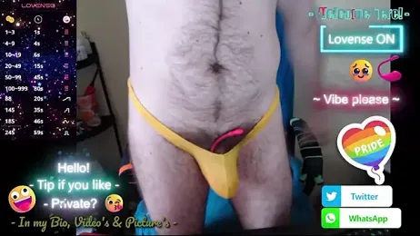 RealManHaveHairy webcam stripchat model stream image