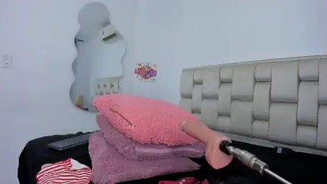 Roxy-Smith webcam model stream image