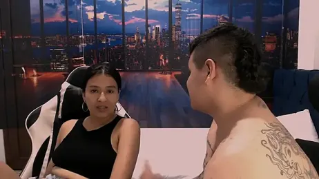 Charly_and_laura webcam model stream image