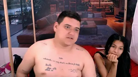 Charly_and_laura webcam model stream image