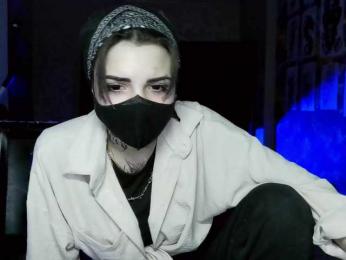 Dark-Pictur- webcam model stream image