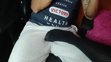 OldManAndGirlishLady webcam model stream image