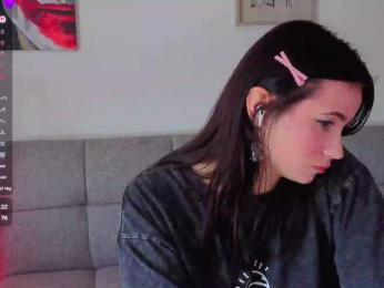 kissy3missy webcam model stream image