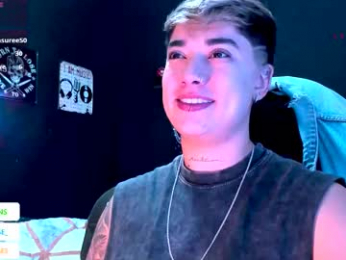 axel_rouse1 webcam chaturbate model stream image