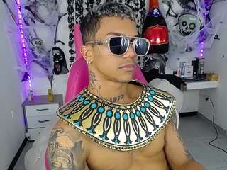 leonardprice1 webcam model stream image