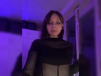 mefidufi webcam bongacams model stream image