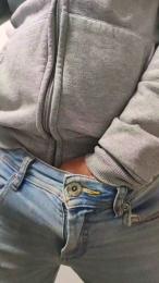 Isla19 webcam cam4 model stream image