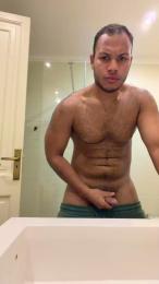 POTRO_latino webcam model stream image