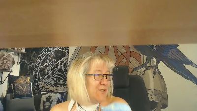 Titten_Luder webcam model stream image
