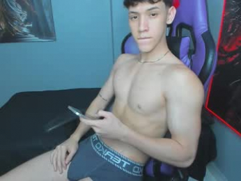 michael_twink18 webcam model stream image