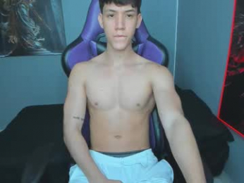 michael_twink18 webcam model stream image