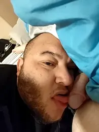 genderfluidco2 webcam model stream image