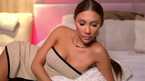 AvaHeath webcam model stream image