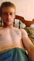 Halofox888 webcam model stream image