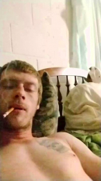 Halofox888 webcam model stream image