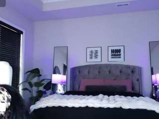 iamtattedqueen webcam model stream image