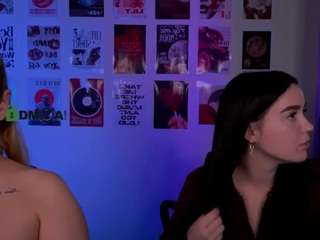 monica-xcx webcam model stream image