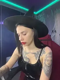 Queen_of_pain webcam stripchat model stream image