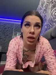 Queen_of_pain webcam model stream image