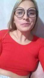 Putita2002 webcam model stream image