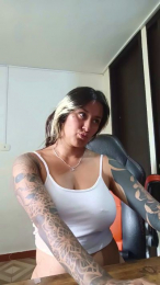 Kitty_goddess webcam model stream image