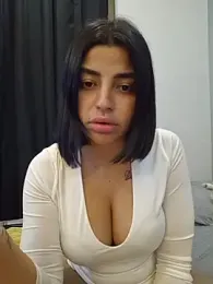 Zarayuce webcam model stream image