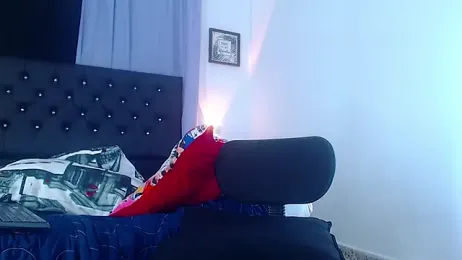 Skarleth_Bell webcam model stream image