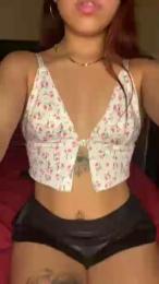 Nexqueen webcam model stream image