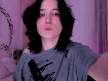 lilithlunna webcam model stream image