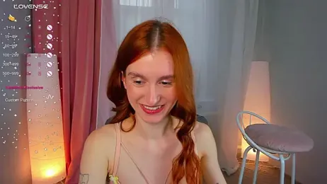 Sally_Biscuit webcam stripchat model stream image