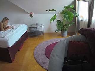 voyeurcam-julmodels-whitebed-6 webcam model stream image