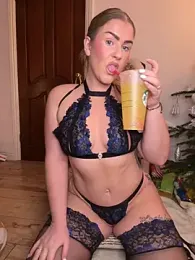 Charleigh_xx webcam model stream image