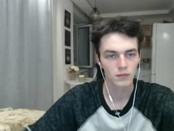 xtraqqq webcam model stream image