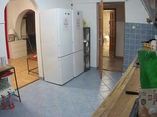 voyeurcam-julmodels-kitchen webcam model stream image