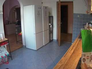 voyeurcam-julmodels-kitchen webcam model stream image