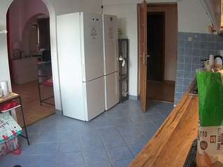 voyeurcam-julmodels-kitchen webcam model stream image