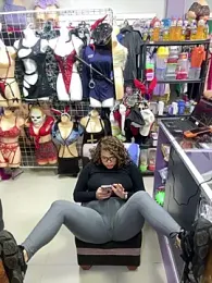 ROSALIASEXSHOP webcam model stream image