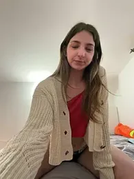 DoriDelux66 webcam model stream image