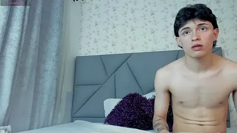 meganandtylerr19 webcam model stream image