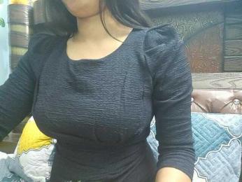 Dollmeenu webcam model stream image