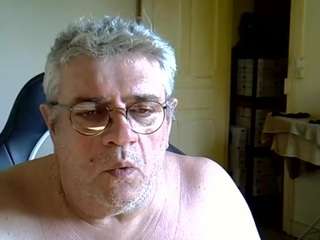 hippopotame webcam model stream image